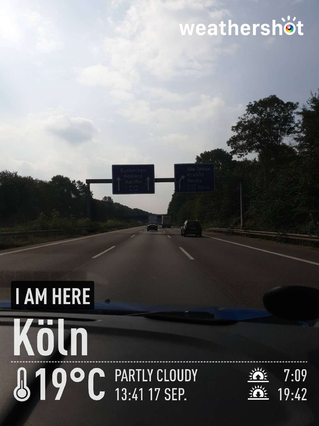 Partly cloudy weather in Köln, 19°C — September 17, 2021 (community photo)