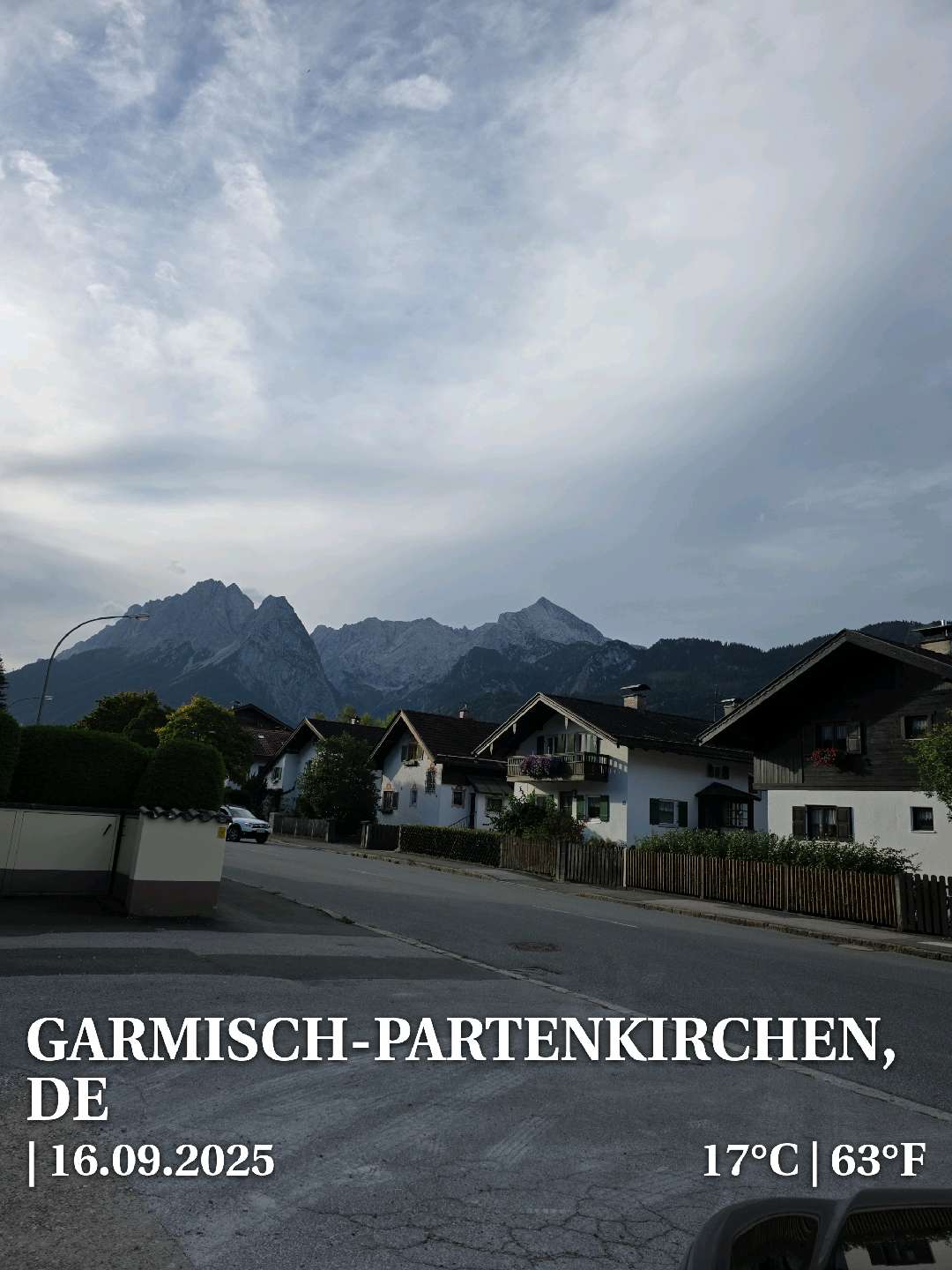 Partly cloudy weather in Garmisch-Partenkirchen, 17°C — September 16, 2025 (community photo)