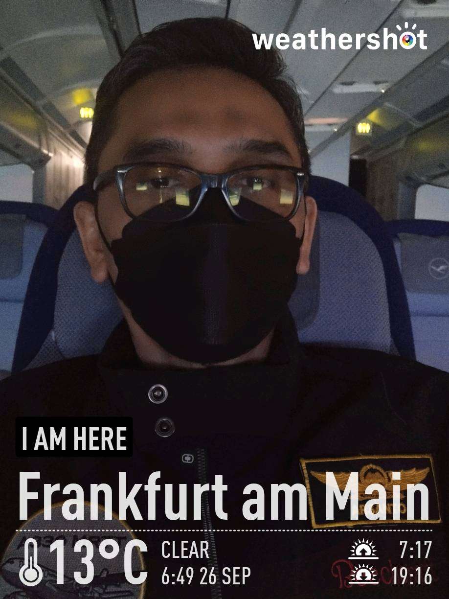 Rainy night weather in Frankfurt am Main, 20°C — September 26, 2021 (community photo)