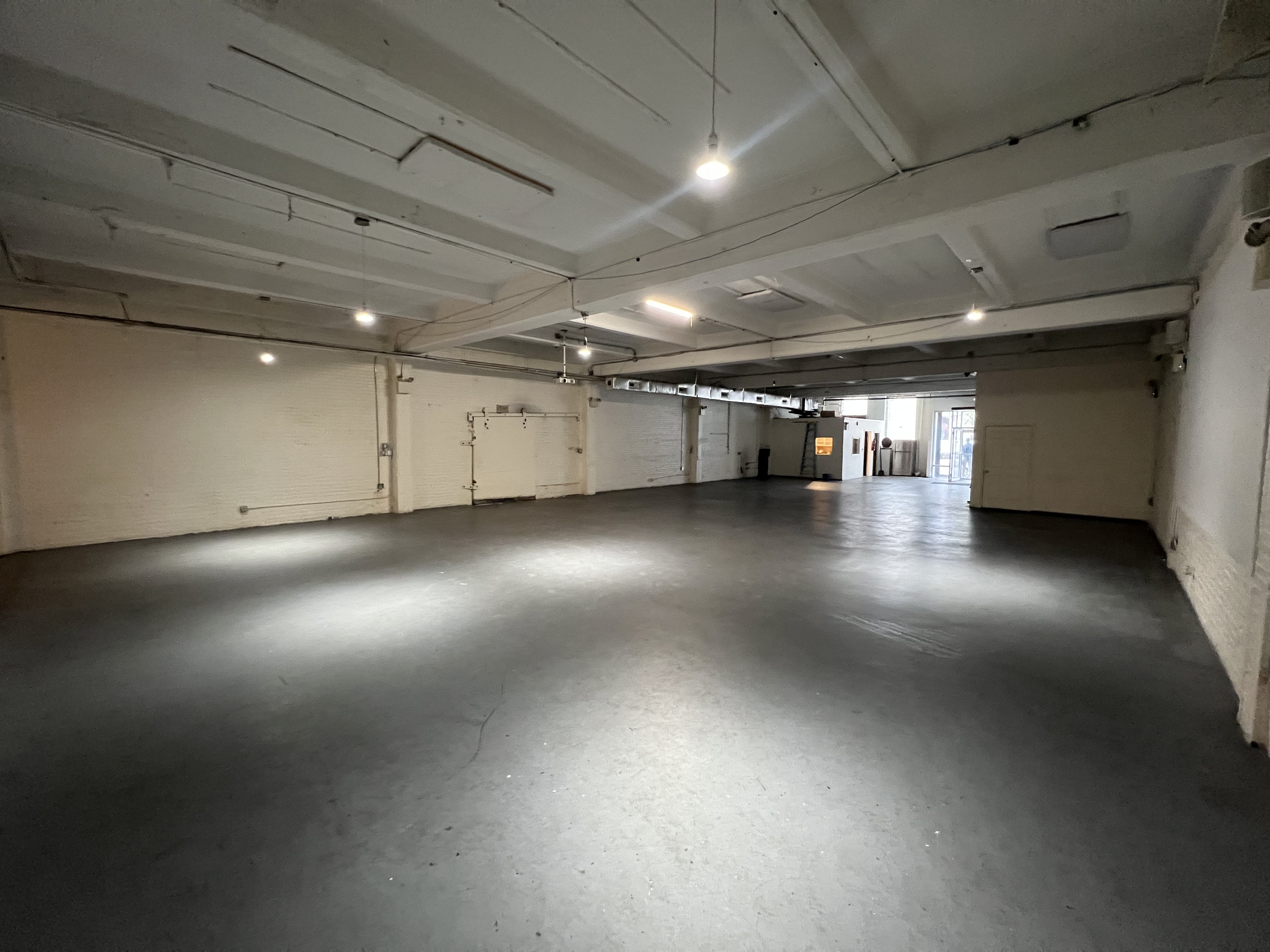 Sanders Studios 2 photo 4