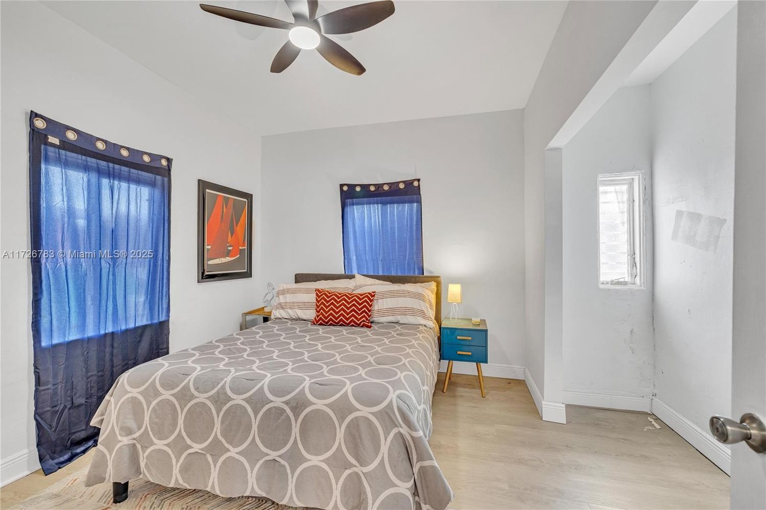 241 Villa photo 16
