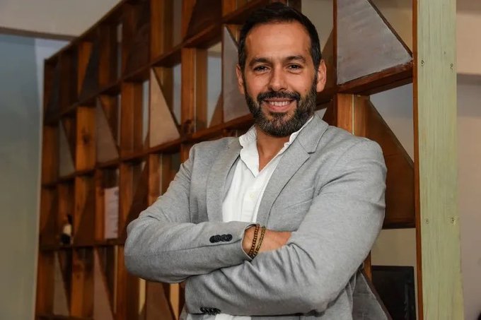 Alejandro González: "Hay que ser cautelosos con el tema De La Cruz, el domingo mantuvimos la última charla para acercar las partes"