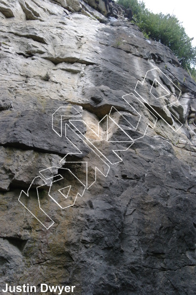 photo of Capital C, 5.10b  at Old School Wall from Ontario: Devil's Glen