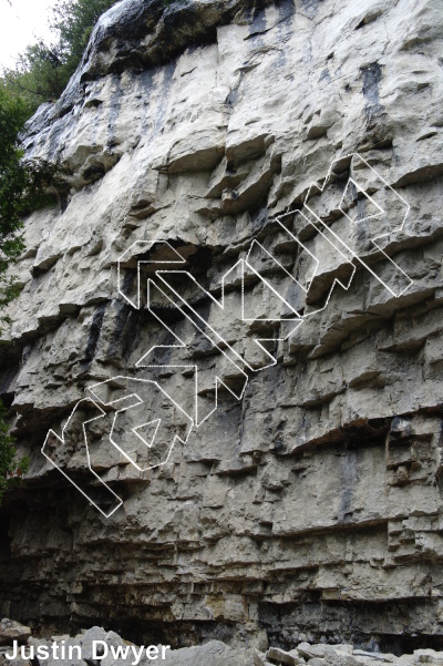 photo of The Deceiver aka Broken In, 5.13c ★★ at The Blank Canvas from Ontario: Devil's Glen