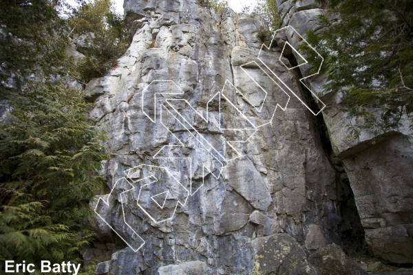 photo of Jam, 5.4 ★★★ at Guides’ Wall from Ontario: Metcalfe