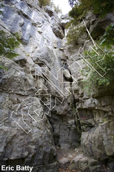 photo of Sleeping Husky, 5.10a ★★ at Overhanging Wall from Ontario: Metcalfe