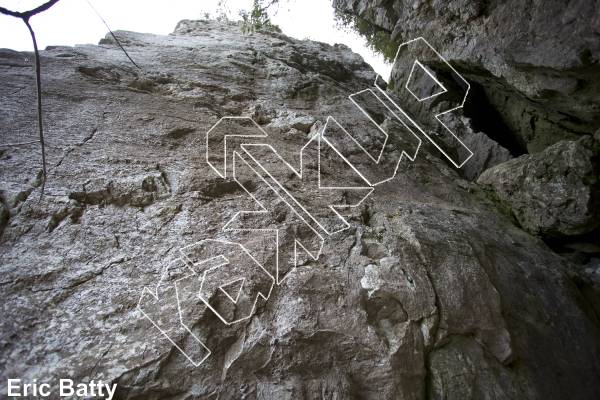 photo of Split Image, 5.11d ★★★ at The Anvil from Ontario: Metcalfe
