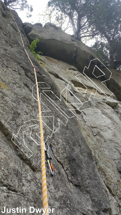 photo of Kung Fu Queue, 5.8 ★★ at The Big Game Ledge Area from Ontario: Mount Nemo