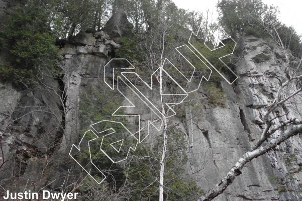 photo of Thunder Crack, 5.2  at Central Wall from Ontario: Mount Nemo