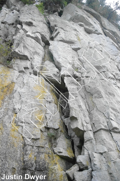 photo of Northern Air, 5.11a ★★★★ at Cat’s Tail Wall from Ontario: Mount Nemo