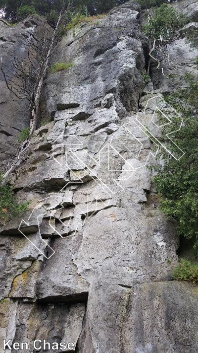 photo of Hunchback, 5.10a ★★★ at Iguana Wall Area from Ontario: Mount Nemo