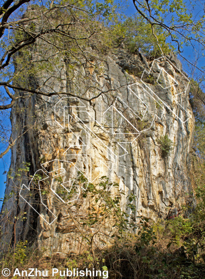 photo of Ancient Wood   古木, 5.12b ★★ at Spearhead  飞镖山 from China: Yangshuo Rock 阳朔攀岩路书