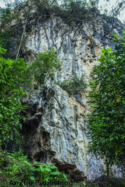 photo of Outside 外面 from China: Yangshuo Rock 阳朔攀岩路书