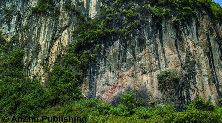 photo of Dragon's Head 龙头 from China: Yangshuo Rock 阳朔攀岩路书