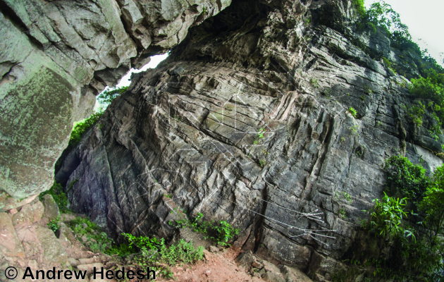 photo of Treasure Cave  穿岩藏球 from China: Yangshuo Rock 阳朔攀岩路书