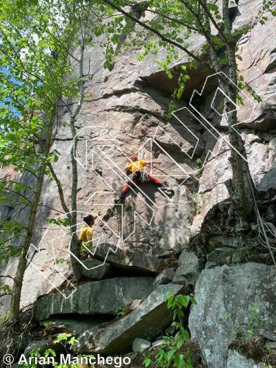 photo of Consécration, 5.13a  at Célébration from Québec: Lac Long