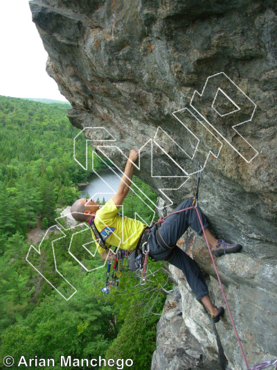 photo of Au royaume des cieux, 5.11a  at La Croisée des Chemins from Québec: Lac Long