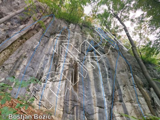 photo of Kača from Kotečnik Climbing