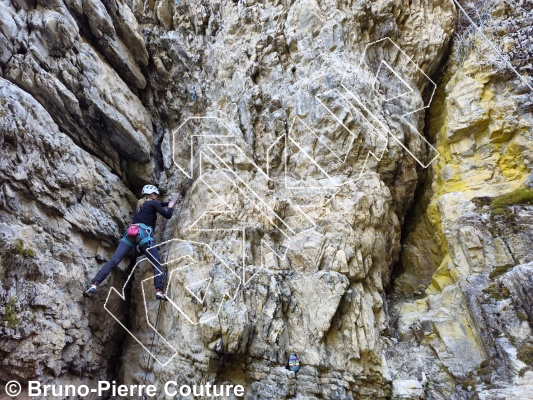 photo of Old Bridge from Columbia Valley Rock Climbing