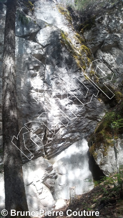 photo of The Flume from Columbia Valley Rock Climbing
