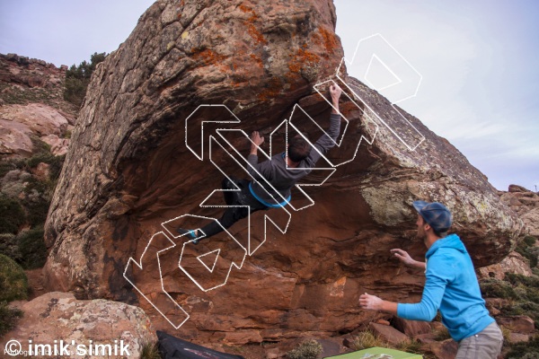 photo of Plato's cave from Morocco: Oukaimeden Bouldering