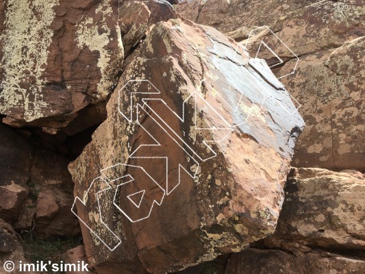 photo of Creed Cornered , V1  at Creed Cornered from Morocco: Oukaimeden Bouldering