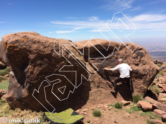 photo of Flex In The legs, VB  at Razor from Morocco: Oukaimeden Bouldering