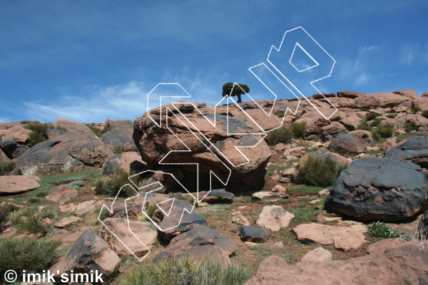 photo of Headcrusher, V3-  at Millennium Falcon from Morocco: Oukaimeden Bouldering