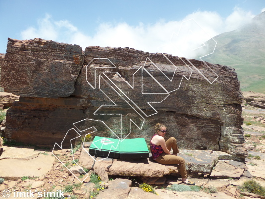 photo of Slow Rider, V0+  at Low Rider from Morocco: Oukaimeden Bouldering