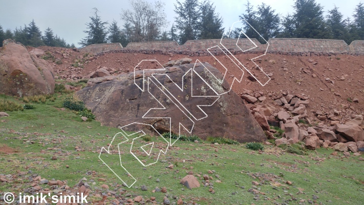 photo of Corner Run, VB  at Bleau from Morocco: Oukaimeden Bouldering