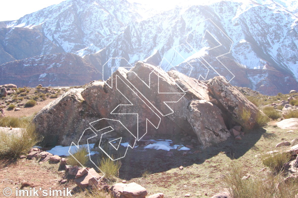 photo of Structure and Direction, V4  at Creation Regained from Morocco: Oukaimeden Bouldering
