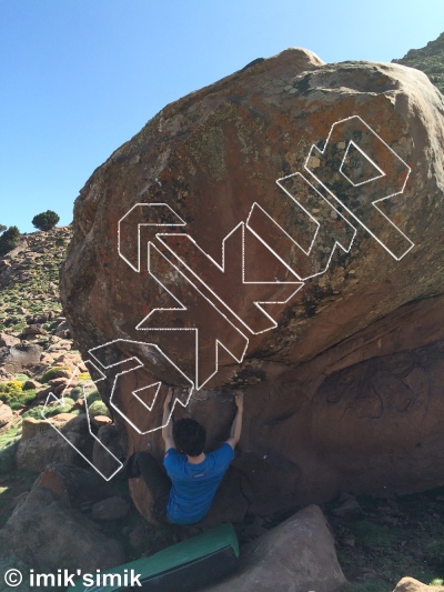 photo of Razor, V4  at Razor from Morocco: Oukaimeden Bouldering