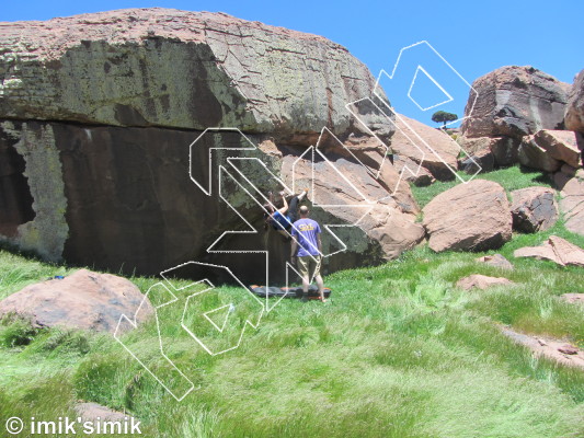photo of Frognoise, V0+  at Famous Grouse from Oukaimeden Bouldering Morocco