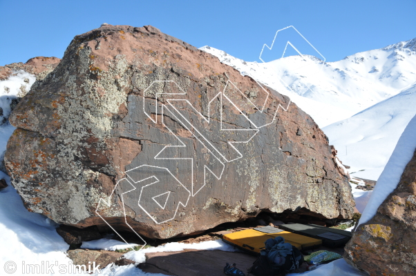 photo of Lowcrimper, V5-  at Quicky  from Morocco: Oukaimeden Bouldering