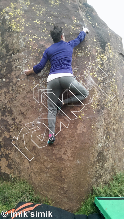 photo of Screaming Donkey, V4  at Cube from Morocco: Oukaimeden Bouldering
