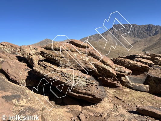 photo of La chaise, V2  at Grand-père from Morocco: Oukaimeden Bouldering