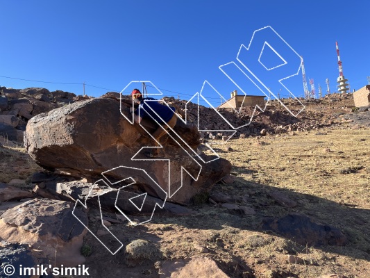 photo of Légendes, V0  at La culture  from Morocco: Oukaimeden Bouldering