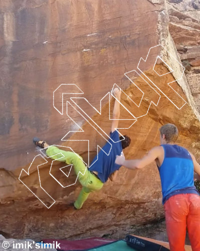 photo of Blood Diamand, V11 ★ at Blood Diamand from Morocco: Oukaimeden Bouldering