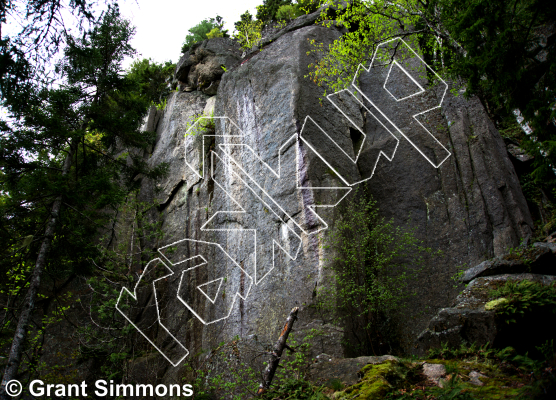 photo of Straight-In Shorty, 5.9+ ★★ at Hombre de Acero Wall from Acadia Rock Climbs