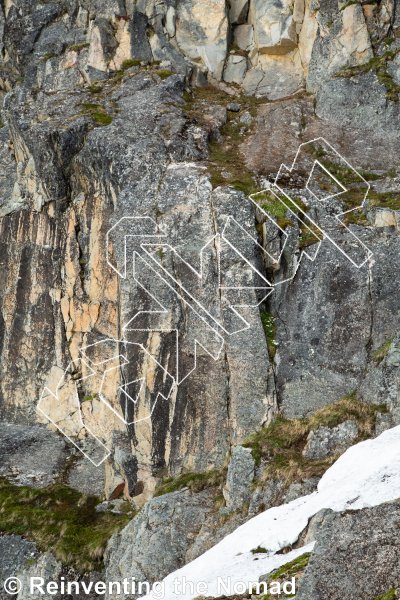 photo of Corona Crack, 5.9 ★★★ at Ramparts Wall from Hatcher Pass