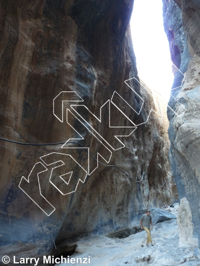 photo of Asolo Malequoum, 5.12c ★★★★★ at Gallery left side from Oman: Sharaf Al Alameyn Sport Climbing