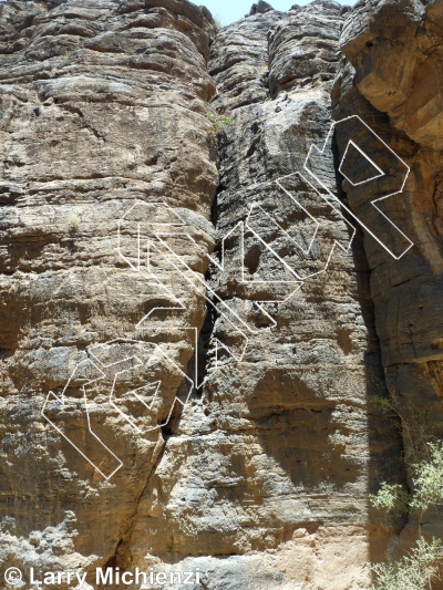 photo of Brigite d'Etape, 5.10b ★★ at Right fork from Oman: Sharaf Al Alameyn Sport Climbing