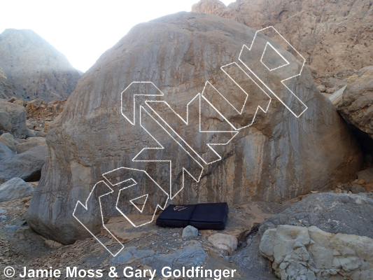 photo of Empire of Dust from Oman: Bouldering