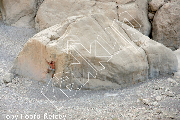 photo of Pink & Streaky from Oman: Bouldering