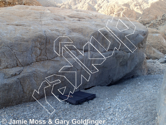 photo of Damo's Traverse from Oman: Bouldering