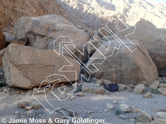 photo of Pink Sunshine from Oman: Bouldering