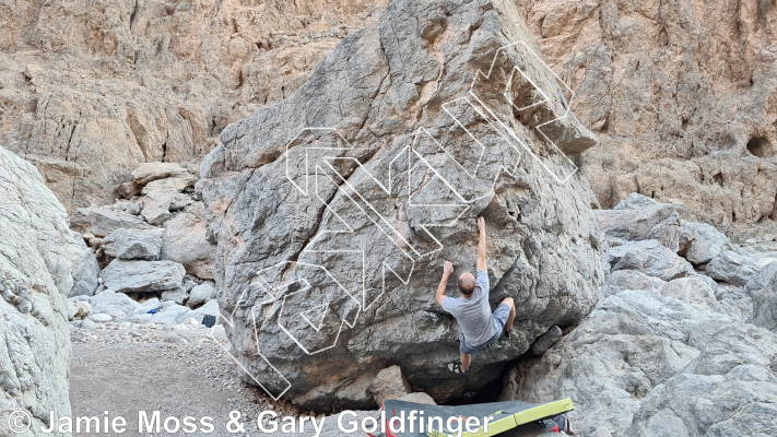 photo of Left Egg from Oman: Bouldering