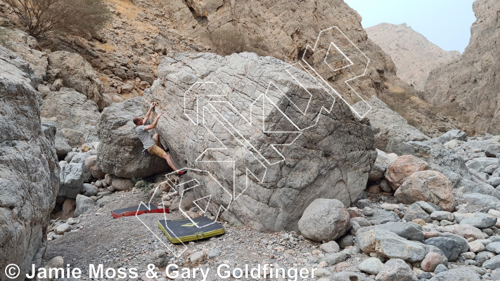 photo of Right Egg from Oman: Bouldering