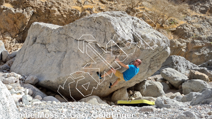 photo of Slanted Roof from Oman: Bouldering