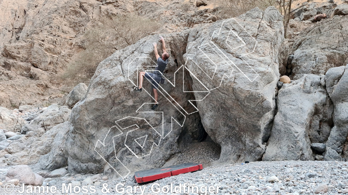 photo of The Hammam Twins from Oman: Bouldering